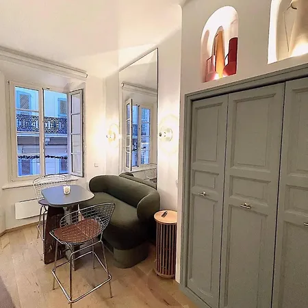 Sevo L L Shellter * 圣特罗佩